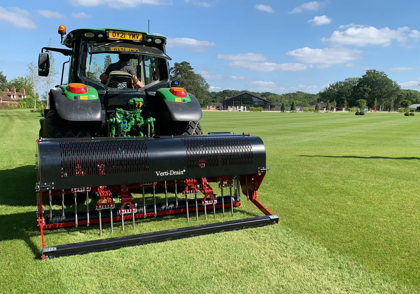 Verti-Drain® 7526 (1)