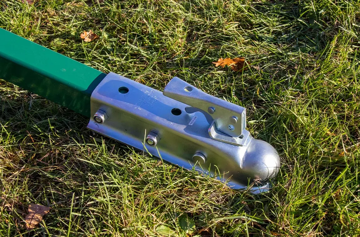 FSR560T-Hitch-1.webp